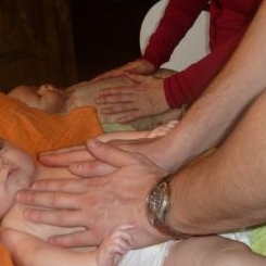Massages autour de la Naissance, la périnatalité, la féminité.