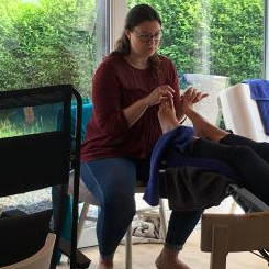 Formation professionnelle et certifiante en réflexologie plantaire périnatale Maman-Bébé